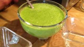 Salsa verde cruda deliciosa receta [upl. by Yelrak252]