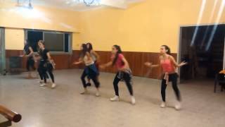 Yandel  Moviendo Caderas ft Daddy Yankee  Instituto GB Ritmos [upl. by Carina]