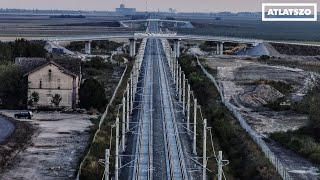 Modern állomások a semmi közepén videó a BudapestBelgrád vasút szerbiai szakaszáról [upl. by Sherborne635]