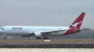 Qantas Airlines B767 takeoff I Sydney Airport HD [upl. by Beckett]