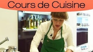 Réaliser un croustillant de saumon aux épinards [upl. by Mayhs]