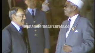 Hassan II accueille les participants au sommet arabe de 82 [upl. by Ennayoj]