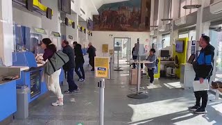 Il TG Poste nell’ufficio postale di Busto Arsizio [upl. by Elagibba]