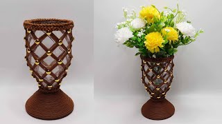 Plastic Bottle Flower Vase Ideas  Best Out of Waste  Ide Kreatif Vas Bunga dari Botol Plastik [upl. by Heyes658]