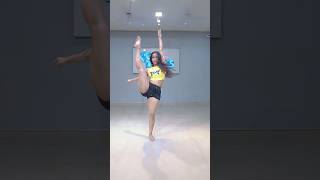 Nelly Furtdao  Maneater jazzdance jazzdancer danceshorts dancevideos dance dancevideo [upl. by Cherye]