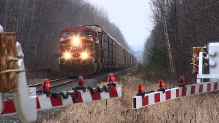 CP 8653 at Minesing 27DEC2014 [upl. by Digdirb]