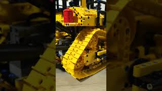 LEGO 42131 Preview Part 1  LEGO Cat D11  LEGO Technic Bulldozer  Review 42131 LEGO Technic 2021 [upl. by Naejarual]