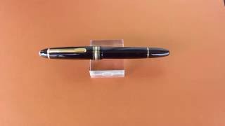 Montblanc Meisterstuck 146 Gold HD [upl. by Solana]