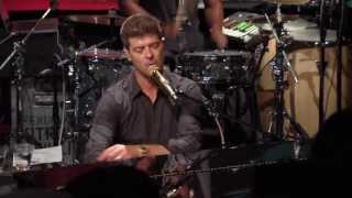 Robin Thicke  quotPretty Lil Heartquot live from Interscope Introducing [upl. by Parthinia]