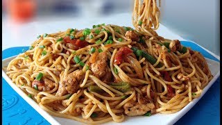 Desi Style Spaghetti  Easy Chicken Spaghetti Recipe [upl. by Odelia114]