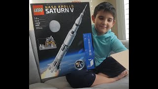 LEGO NASA Apollo Saturn V  LEGO Ideas Model Set 92176  Unboxing and Review [upl. by Annerol]