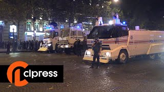 Finale du Mondial 2018  La fête se transforme en violents débordements 15 juillet 2018 Paris [upl. by Nairadal469]