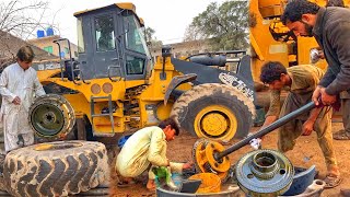 Caterpillar Wheel loader 640G Rear Wheel Oil Seal Replacement  Pk Restoration Skills [upl. by Glenna814]