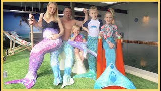 ALS ZEEMEERMiN ZWEMMEN iN ZWEMBAD 🧜‍♀️🧜‍♂️  Bellinga Vlog 2058 [upl. by Lerud651]