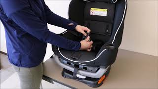 Graco® Extend2Fit®  How to Remove and Replace the Car Seat Cover [upl. by Acquah626]