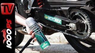 HOWTO  Kettenschmieren beim Motorrad mit MOTOREX Chain Clean  Road Offroad Race [upl. by Euginom648]