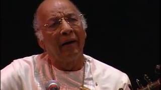 Raag Darbari Kanada by Ud Vilayat Khan with Pt Kishan Maharaj [upl. by Kalie]