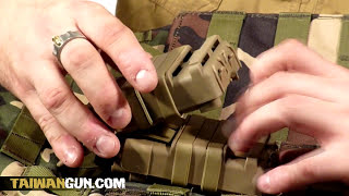 Airsoft Manuals  How to attach the magazine pouch to the tactical vest [upl. by Aerdma659]