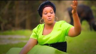 MARIAM MARTHA  Uwe Faraja Official Video Song  Mimi Ni Mama [upl. by Anirdua]