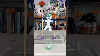 Experimento con Acetona y Unicel  Experimento Casero de Halloween 🎃 [upl. by Paik]