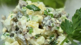 Бесподобный салат с жареными грибами  Бомбический вкус qizardilmiş gobələkli salat [upl. by Thoma]