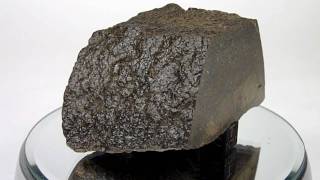 Meteorite NWA5505 chondrite CO3 [upl. by Leakim]