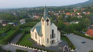 Parafia Najświętszej Rodziny w Małych Kozach  Nad dachami [upl. by Naujad]