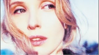 Julie Delpy  Lame Love [upl. by Cand144]