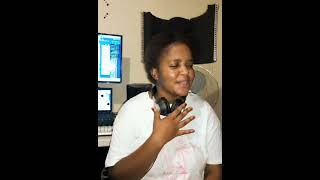 Tshepiso Thevocalist  Emlanjeni by Sbahle Remix Cover Video [upl. by Einnod]