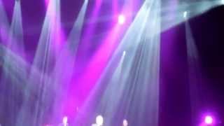 Gad Elmaleh  Petit Oiseau REMIX  Spectacle Sans Tambours  Olympia 220414 [upl. by Alliuqa]