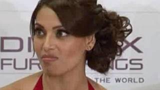 Bipasha Basu avoids questions about John Abraham [upl. by Rehctaht]