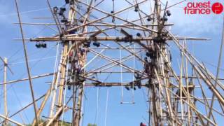 Les artistes de Cirk Vost répètent pour le spectacle de samedi soir [upl. by Auqkinahs]