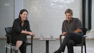 quotIch Völkerrecht  du Schweinebauerquot Annalena Baerbock und Robert Habeck im NDR Interview  Schweine [upl. by Flessel922]