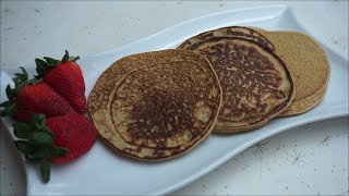 RECETA PANCAKES DE PLATANO Y AVENA FACIL DELICIOSOS Y SALUDABLES [upl. by Enitsed]