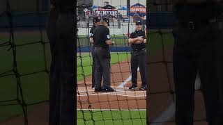 Umpire Angel Hernandez yousuck [upl. by Yngad429]