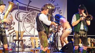 Schied ei Kapelle Josef Menzl live  Brasswiesn Eching 2016 [upl. by Domela]