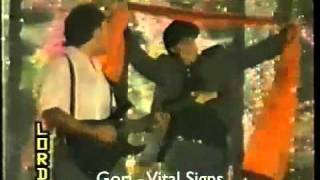 goray rang ka zamana live junaid jamshed vital signs [upl. by Notsgnal]