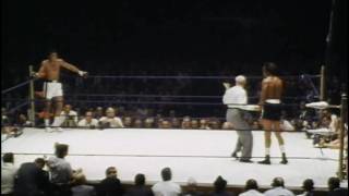 Muhammad Ali vs Cleveland Williams [upl. by Nairadas267]