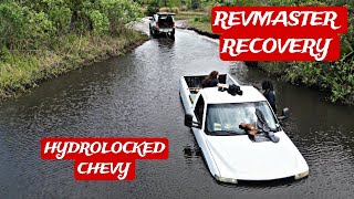 RECOVERING A CHEVY WITH A HYDROLOCKED ENGINE  CANAVERAL GROVES  FENCE LINE [upl. by Christos]