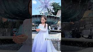 Elsa go to Disneyland❄️Why everyone loves Elsa frozen elsa disney disneyland hongkong anna [upl. by Hertha]