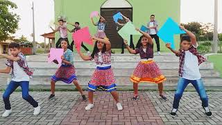 Coreografia de São João  FOGO SEM FUZIL RIACHO DO NAVIO FORRÓ NO ESCURO  CANÁRIOS DO REINO [upl. by Derwin846]