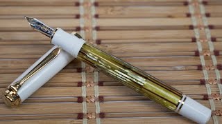 Fountain Pen Review Pelikan M600 White Tortoise [upl. by Wein]