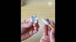 How to make gumpaste filler flowers without cutters shortsvideo shortvideo shorts gumpaste [upl. by Aranahs]