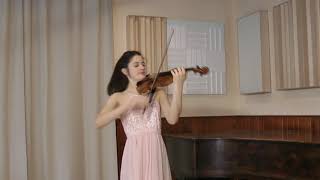 Bach  Fugue from Violin sonata in G minor BWV 1001 María Dueñas [upl. by Sinnek]