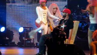 Nicki Minaj Gives Fan Lap Dance Live in Washington DC 432011 [upl. by Euqor]