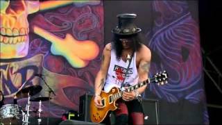 Guns N Roses Slash  Sweet Child O Mine   Glastonbury Live Concert 2010flv [upl. by Nyladnohr]