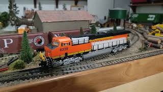 Walthers Mainline ES44AC BNSF 6339 [upl. by Tirb879]