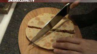 Quesadilla serowa szybka przekąska z tortilli  SkutecznieTv [upl. by Bently]