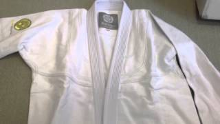 Flow Kimonos Pro series 20 gi review [upl. by Dwaine669]