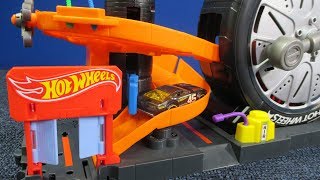 Super Spin Tire Shop Hot Wheels Play Set hotwheelscity NEW for 2018 [upl. by Oribella]